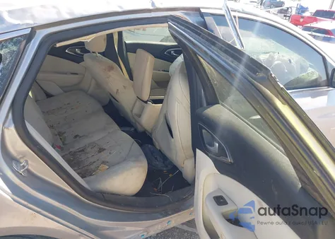 2016 Chrysler 200 Limited z USA, uszkodzony, nr VIN 1C3CCCAB0GN181382